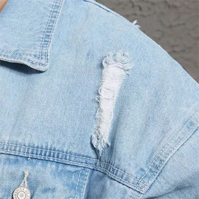 ポリエステル綿の刺繍のデニムのジャケットのStreetwearの偶然の乗車のジャケット